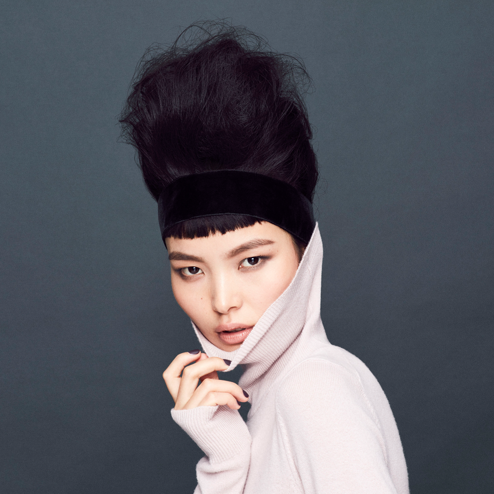 Hair by Sam McKnight Easy Up Do Texture Spray
